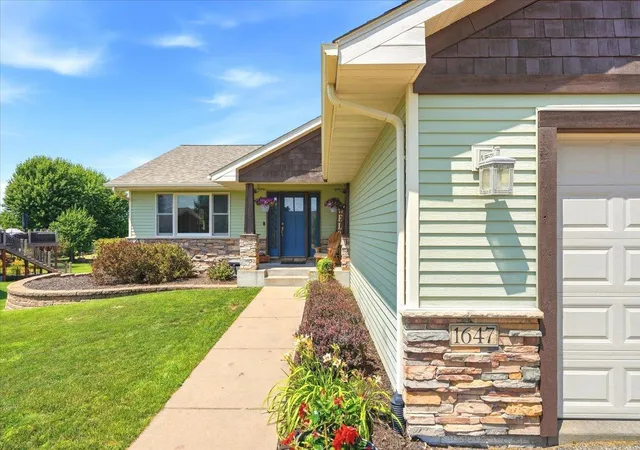 4th image of 1647 Valley Quail Dr, River Falls, WI 54022 | MLS# 6743855