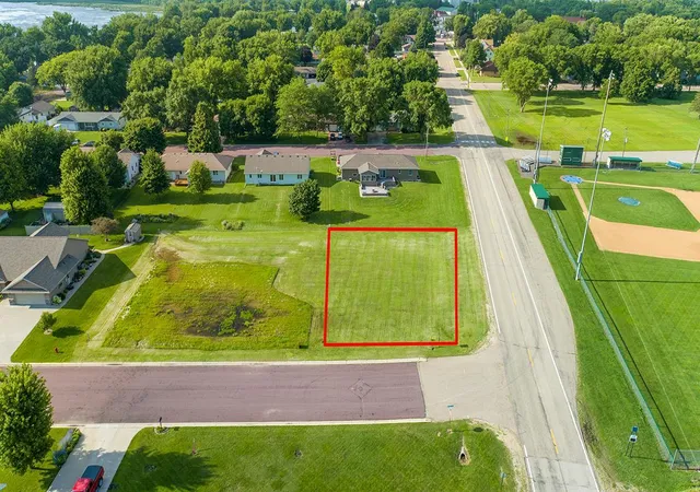Homes for sale in Minnesota Lake, MN | 17 Marples Ave, Minnesota Lake, MN 56068 | MLS# 6746494