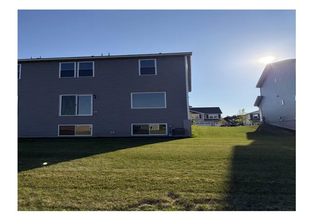 Homes for sale in North Branch, MN | 39729 Fallbrook Ave, North Branch, MN 55056 | MLS# 6748356