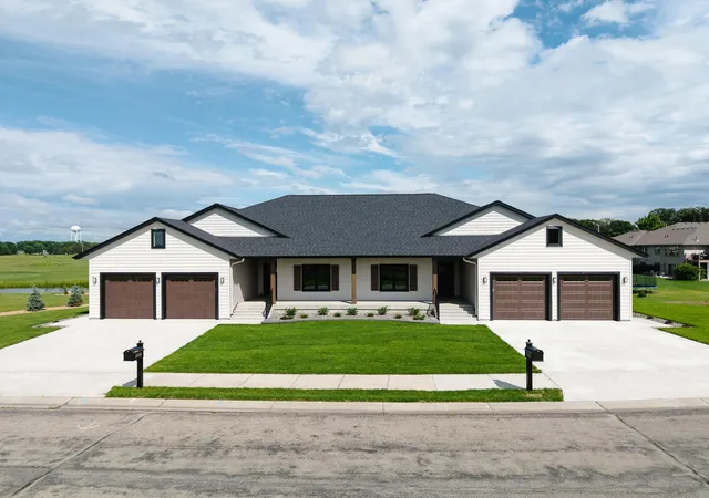 5th image of 2334 9Th St W, Albert Lea, MN 56007 | MLS# 6751732
