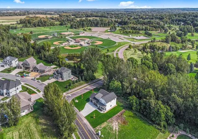 Photo 1 of Single family home for sale at 904 13th Avenue N, Sartell, MN 56377 | MLS# 6752595 | Listing updated on 2026-08-28