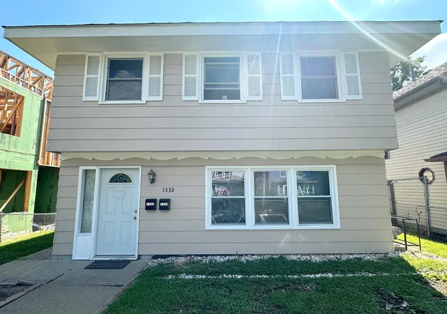 Photo 3 of House for sale at 1332 Logan Ave N, Minneapolis, MN 55411 | MLS# 6753514 | Listing updated on 2026-08-27
