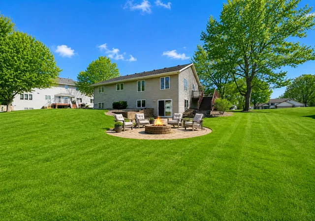 Photo 1 of Single family home for sale at 2210 9th Avenue Se, Willmar, MN 56201 | MLS# 6754675 | Listing updated on 2026-09-03
