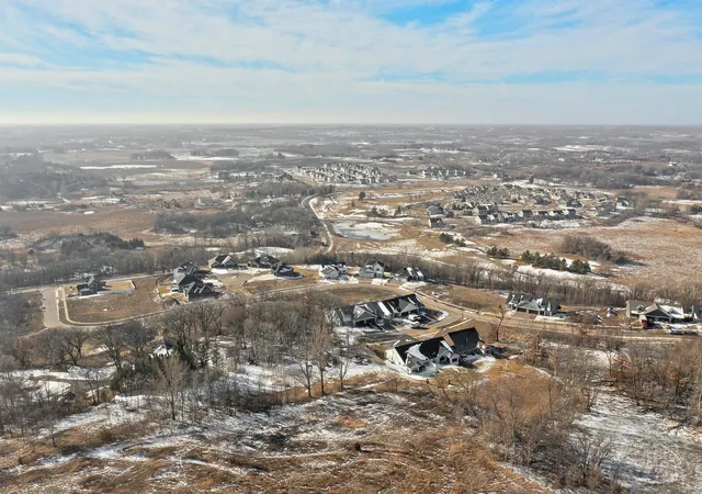 Homes for sale in Elko New Market, MN | 27260 Pete's Hill Trl, Elko New Market, MN 55020 | MLS# 6756349