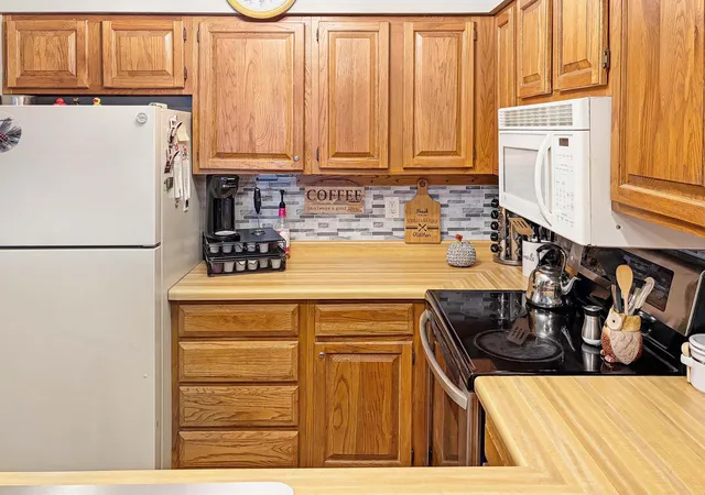 Homes for sale in Aitkin, MN | 21780 442Nd Pl #210, Aitkin, MN 56431 | MLS# 6758658