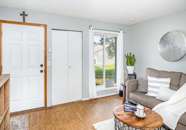 3rd image of 7942 Yates Ave N, Brooklyn Park, MN 55443 | MLS# 6760021