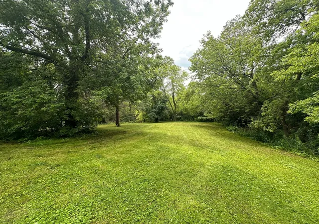 3rd image of 7200 Comstock Ln N, Osseo, MN 55311 | MLS# 6763431
