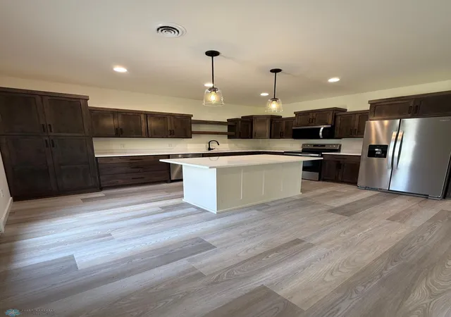 4th image of 436 4Th St, Wyndmere, ND 58081 | MLS# 6765572