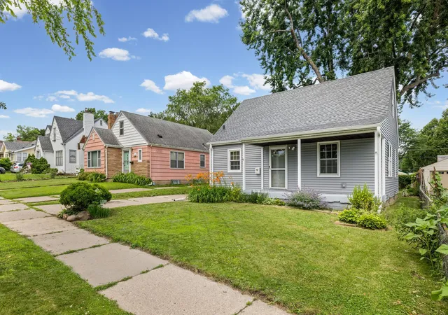 4th image of 1125 Farrington St, Saint Paul, MN 55117 | MLS# 6766977