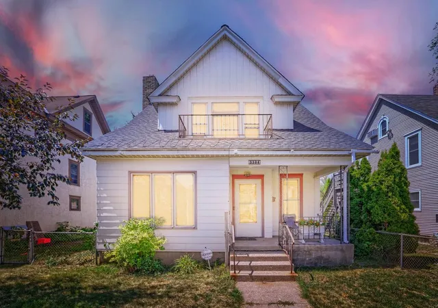 29th image of 3304 Grand Ave S, Minneapolis, MN 55408 | MLS# 6767270