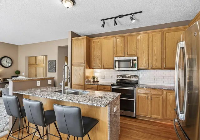 5th image of 18614 Trott Brook Pkwy Nw, Elk River, MN 55330 | MLS# 6767375