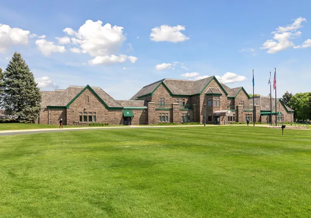 2nd image of 3800 85Th Ave N, Brooklyn Park, MN 55443