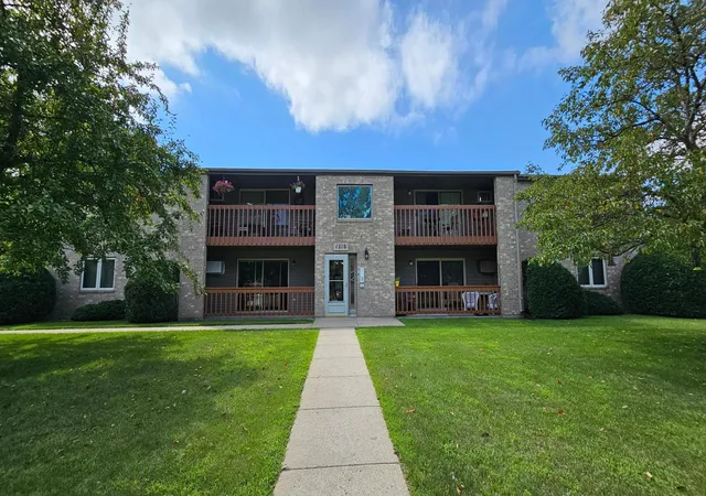 Homes for sale in Detroit Lakes, MN | 1210 Long Ave #202, Detroit Lakes, MN 56501 | MLS# 6768065