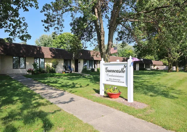 Photo 1 of Sale Pending at 250 Freemont Ave Se #113, Hutchinson, MN 55350 | MLS# 6768534 | Listing updated on 2026-08-05