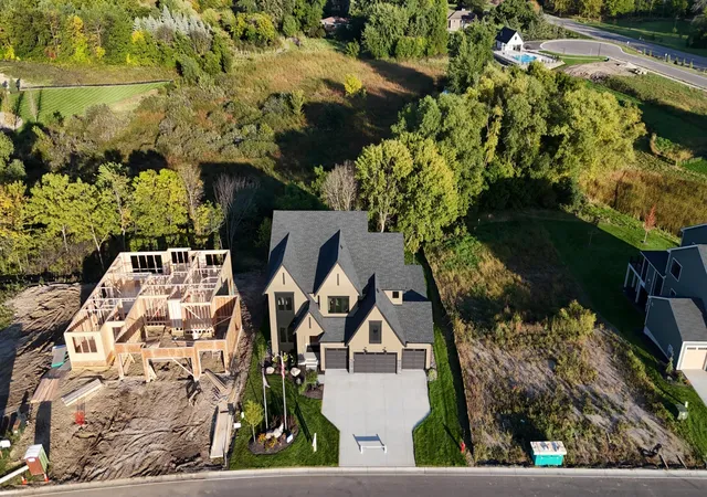 Photo 2 of Mansion for sale at 6314 Poplar Ln, Hamel, MN 55340 | MLS# 6768811 | Listing updated on 2026-09-28