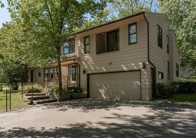 5th image of 1103 Skyline Dr Sw, Rochester, MN 55902 | MLS# 6769163
