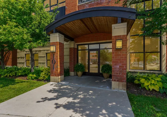 43rd image of 101 Saint Olaf Ave #407, Northfield, MN 55057 | MLS# 6769405