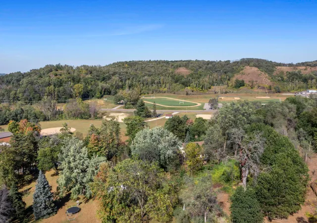 Photo 2 of Mansion for sale at 2345 S Oak Dr, Red Wing, MN 55066 | MLS# 6769562 | Listing updated on 2026-05-27