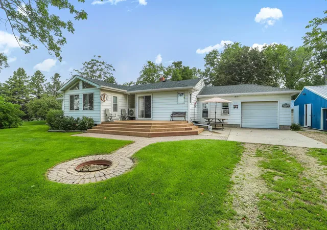 1st image of 87192 510th St, Buffalo Lake, MN 55314 | MLS# 6769565
