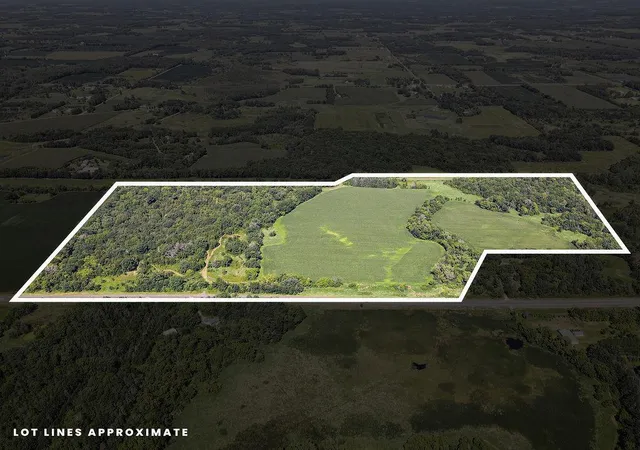 2nd image of 19057 Franconia Trl, Shafer, MN 55074 | MLS# 6769665