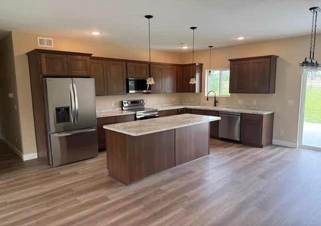 Photo 3 of Single family home for sale at 1320 Whiting Rd Nw #57, Bemidji, MN 56601 | MLS# 6770962 | Listing updated on 2026-09-28