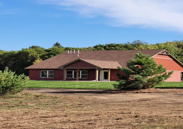 Photo 7 of Single family home for sale at 19310 University Ave NW, Cedar, MN 55011 | MLS# 6771280 | Listing updated on 2026-10-03