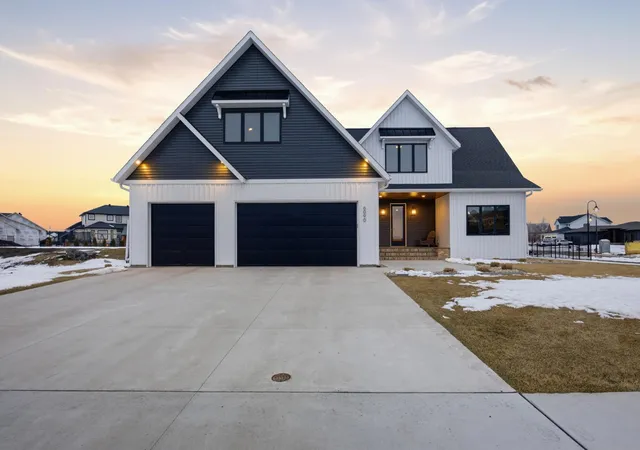 3rd image of 6090 Wildflower Dr S, Fargo, ND 58104 | MLS# 6771312