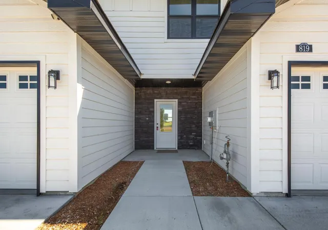 46th image of 819 Viburnum St, Belle Plaine, MN 56011 | MLS# 6773439