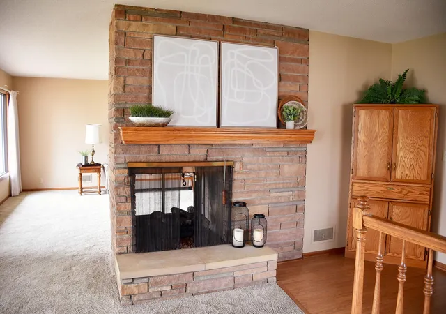 Photo 3 of Single family home for sale at 1206 S Shore Dr, Worthington, MN 56187 | MLS# 6774358 | Listing updated on 2026-08-31