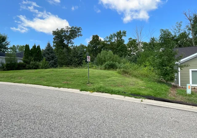 3rd image of 349 Jefferson Ln, Saint Joseph, MN 56374 | MLS# 6775046