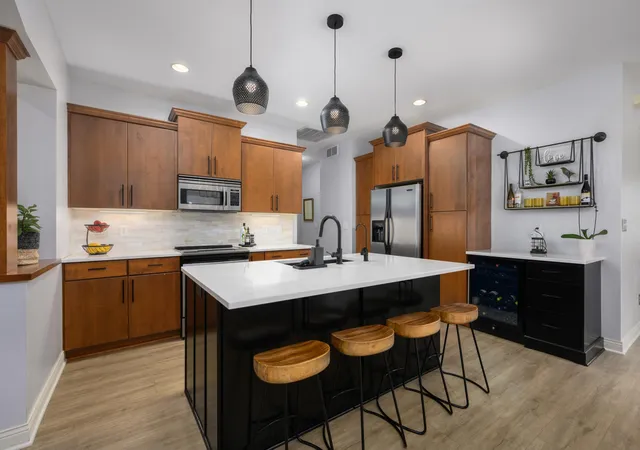 4th image of 255 Golden Bear Ln, Zumbrota, MN 55992 | MLS# 6775054