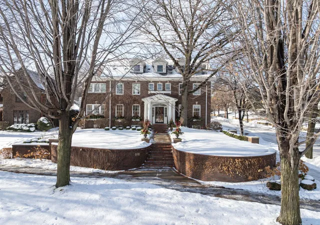 Photo 65 of Mansion for sale at 2400 W Lake Of The Isles Pkwy, Minneapolis, MN 55405 | MLS# 6775659 | Listing updated on 2026-09-24