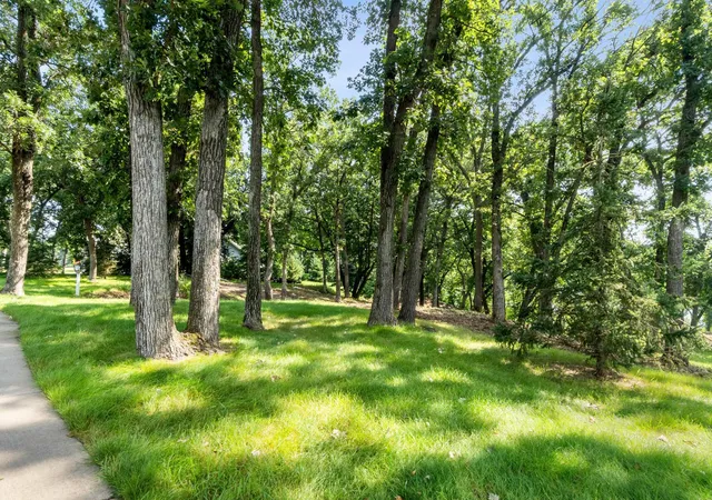 3rd image of 4033 Rosewood Ln Se, Alexandria, MN 56308 | MLS# 6776006