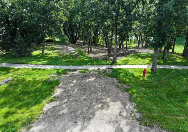 5th image of 4033 Rosewood Ln Se, Alexandria, MN 56308 | MLS# 6776006