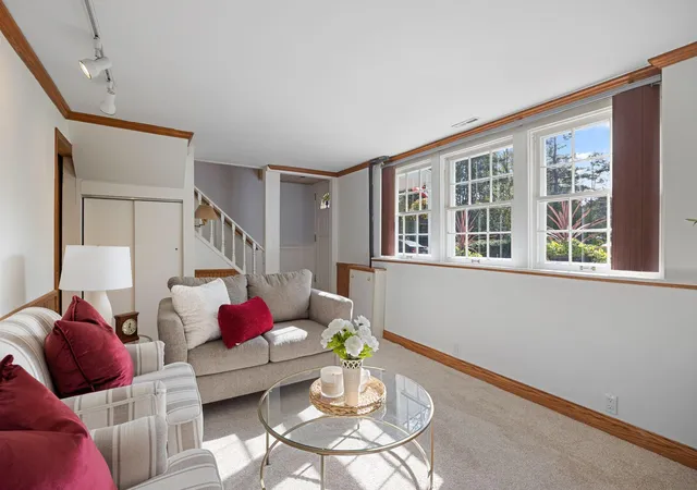 Photo 2 of Single family home for sale at 4812 Valley View Rd, Edina, MN 55424 | MLS# 6776952 | Listing updated on 2026-10-22