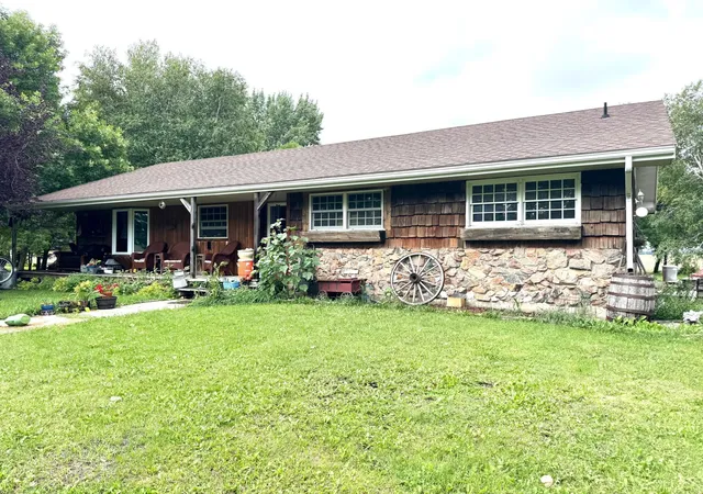 Homes for sale in Roseau, MN | 32632 380th Ave, Roseau, MN 56751 | MLS# 6777928