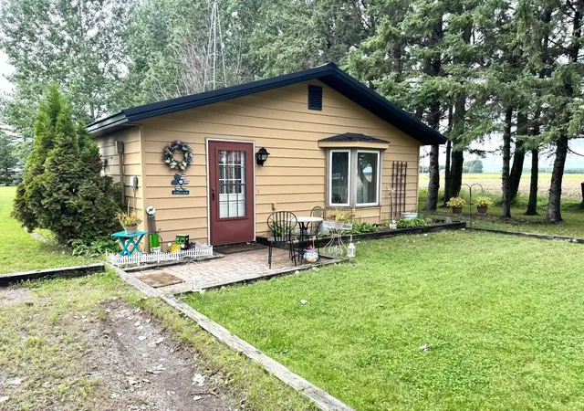 Homes for sale in Roseau, MN | 32632 380Th Ave, Roseau, MN 56751 | MLS# 6777928