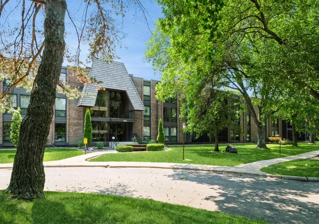 Photo 1 of Condo for sale at 6105 Lincoln Dr #130, Minneapolis, MN 55436 | MLS# 6779228 | Listing updated on 2026-08-20