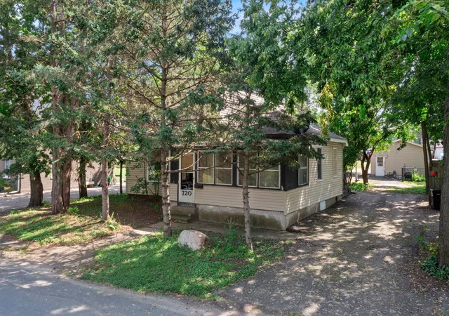 Photo 1 of Sale Pending at 720 Bluff Ave E, Shakopee, MN 55379 | MLS# 6780238 | Listing updated on 2026-09-21