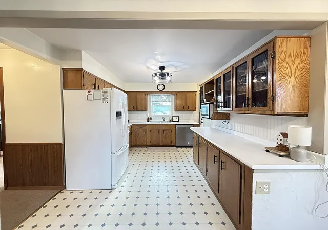 Homes for sale in Madison, MN | 421 9th Ave, Madison, MN 56256 | MLS# 6780881