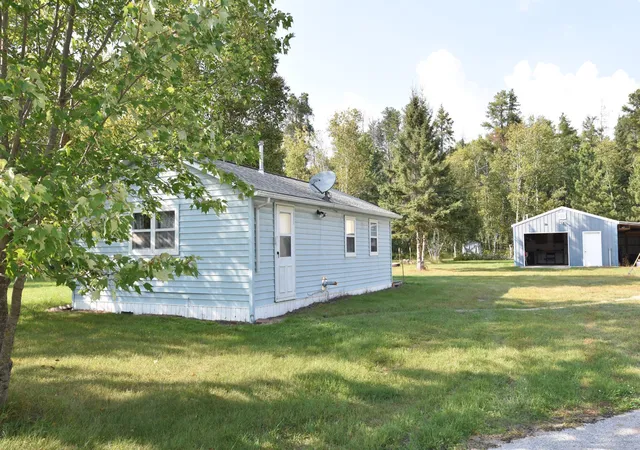 Homes for sale in Baudette, MN | 627 School Forest Rd Sw, Baudette, MN 56623 | MLS# 6781015