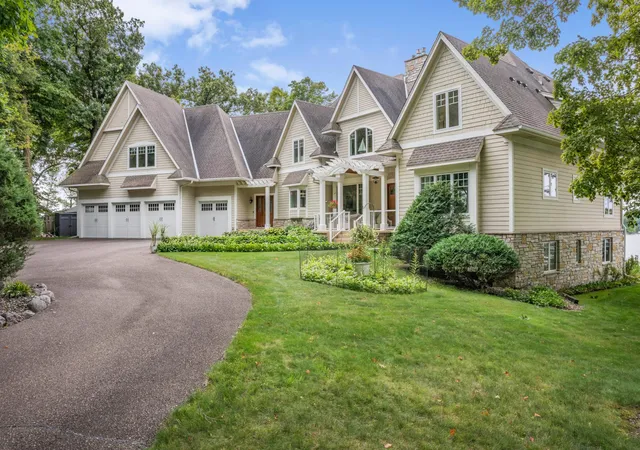 2nd image of 1145 Tonkawa Rd, Long Lake, MN 55356 | MLS# 6781375