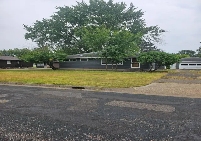 Photo 2 of Single family home for sale at 5107 Winchester Ln, Minneapolis, MN 55429 | MLS# 6783706 | Listing updated on 2026-08-20