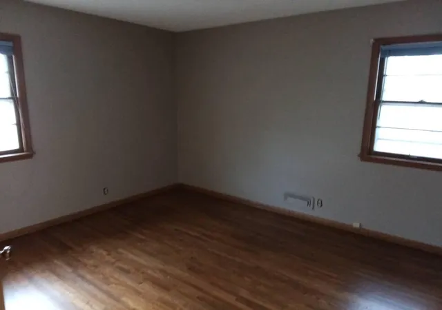 Photo 4 of Single family home for sale at 5107 Winchester Ln, Minneapolis, MN 55429 | MLS# 6783706 | Listing updated on 2026-08-20