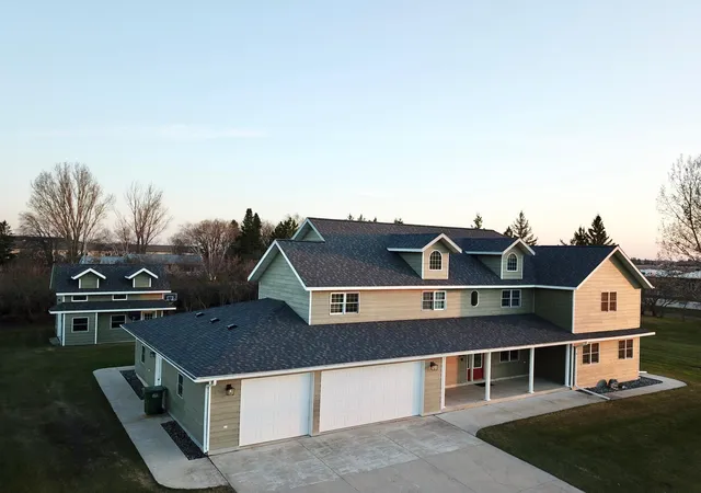 Homes for sale in Roseau, MN | 310 7Th St Sw, Roseau, MN 56751 | MLS# 6784795