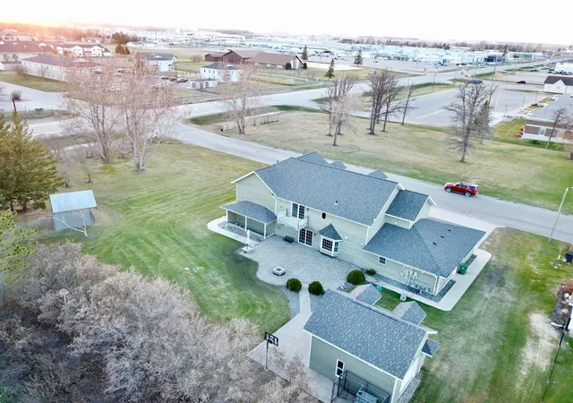 Homes for sale in Roseau, MN | 310 7Th St Sw, Roseau, MN 56751 | MLS# 6784795