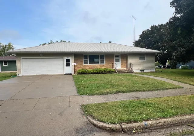 Homes for sale in Appleton, MN | 537 E Ronning Ave, Appleton, MN 56208 | MLS# 6785885