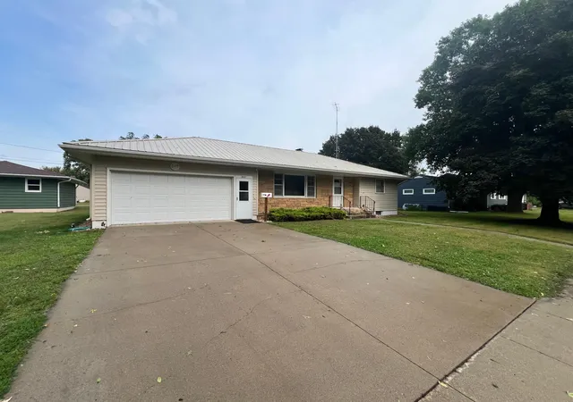 Homes for sale in Appleton, MN | 537 E Ronning Ave, Appleton, MN 56208 | MLS# 6785885