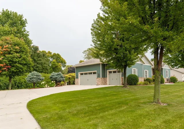 Homes for sale in Benson, MN | 903 13Th St S, Benson, MN 56215 | MLS# 6786376