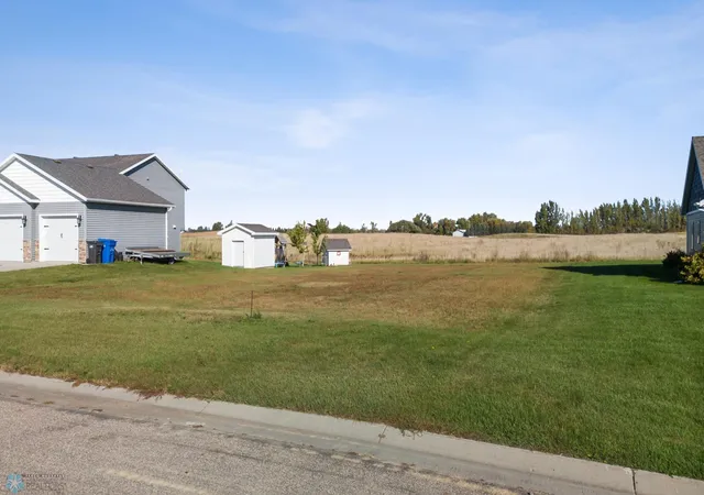 Homes for sale in Hawley, MN | 2326 Nature Ln, Hawley, MN 56549 | MLS# 6787357
